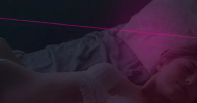 כמה זמן נמשך מופע חשפנות — ולמה חצי שעה זה הגבול